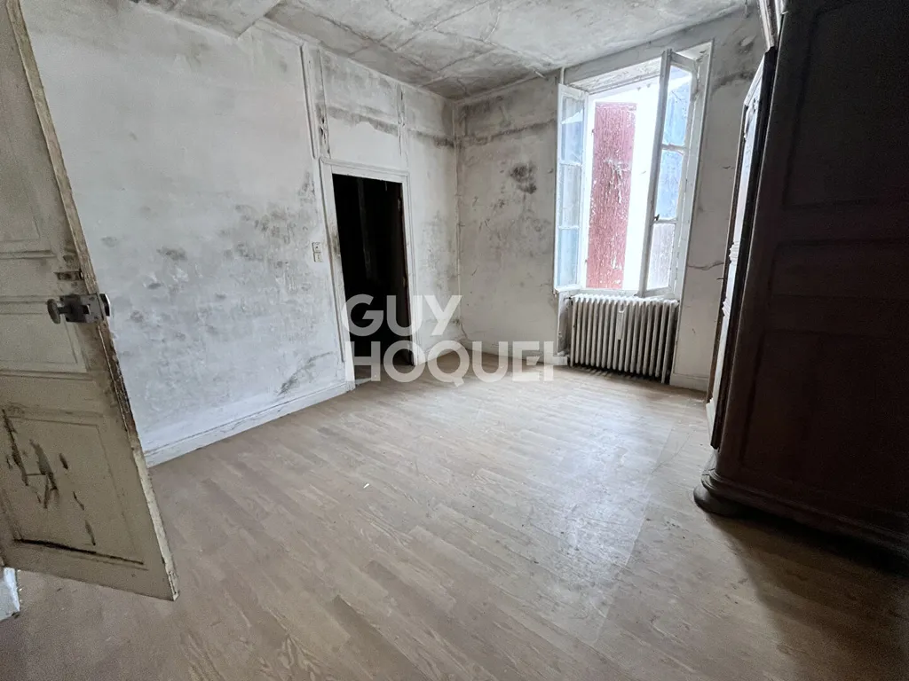 maison à ESCOLIVES SAINTE CAMILLE — photo 8 sur 16