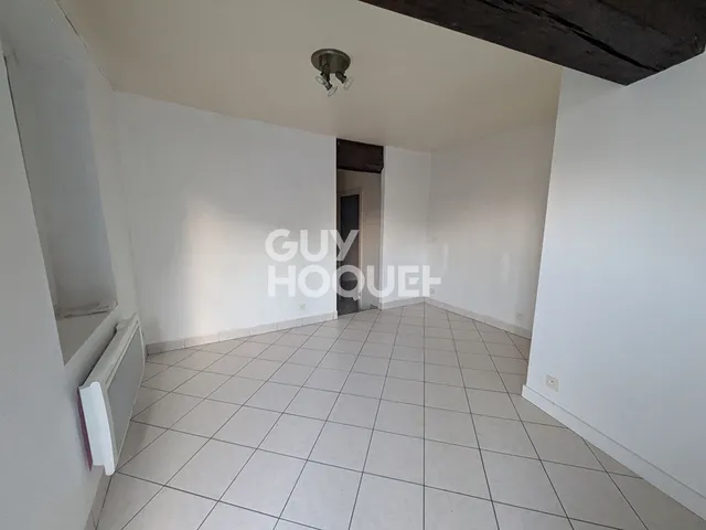 appartement à VILLEFARGEAU, 3 pièces, DPE E