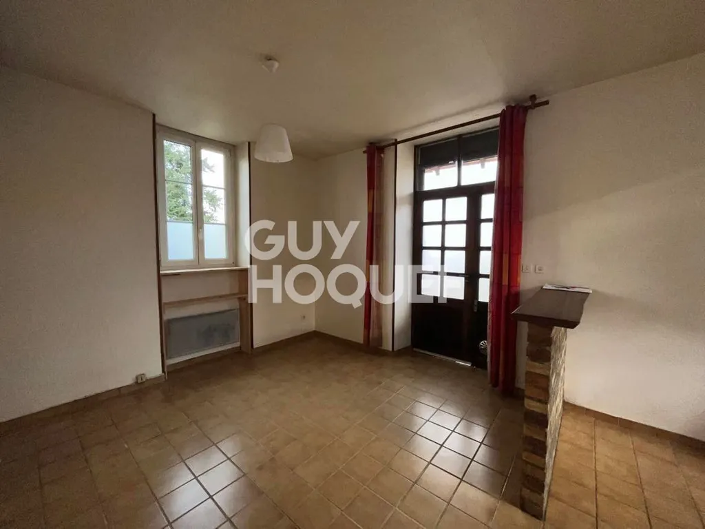 appartement à VILLEFARGEAU — photo 2 sur 6